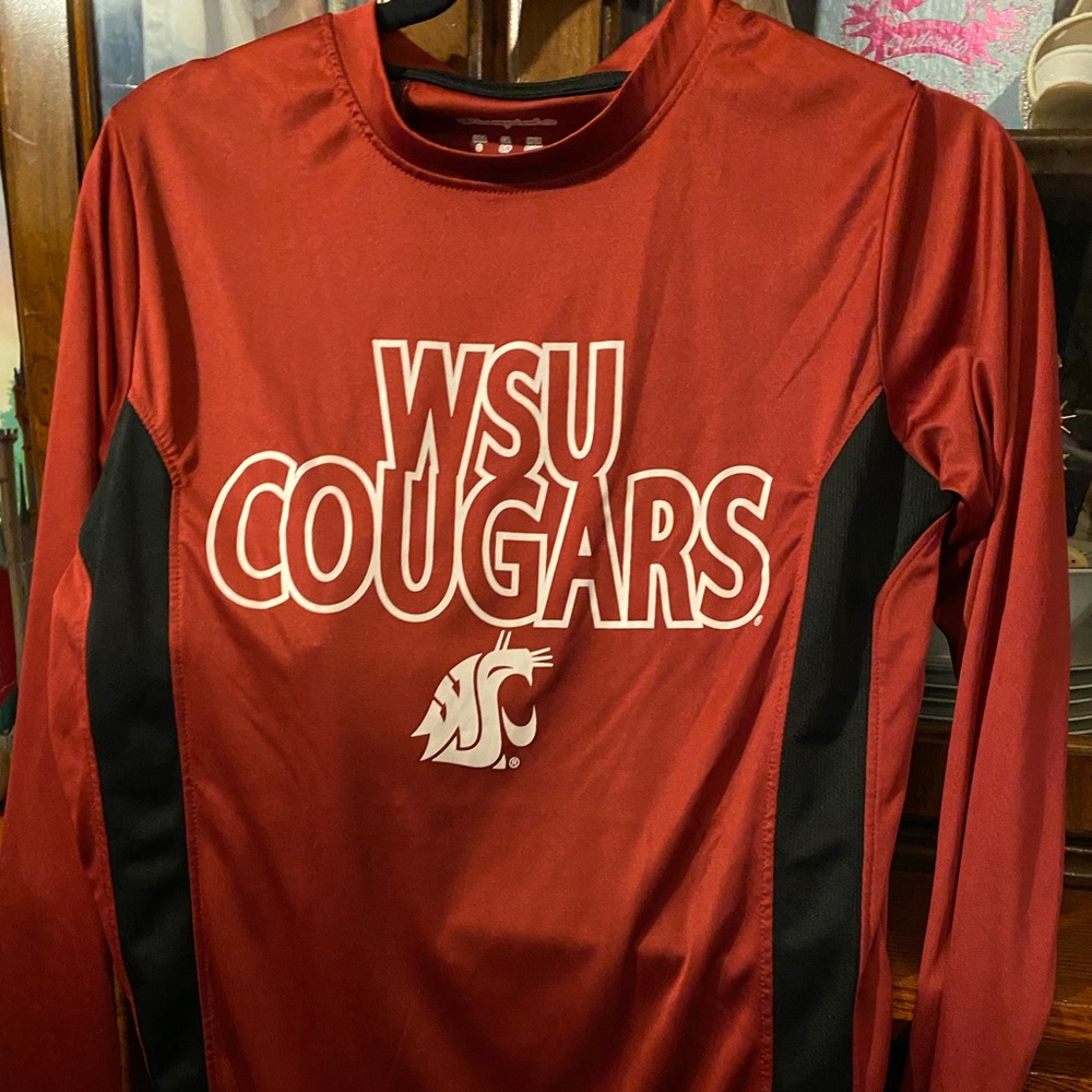 WSU long sleeved sports shirt